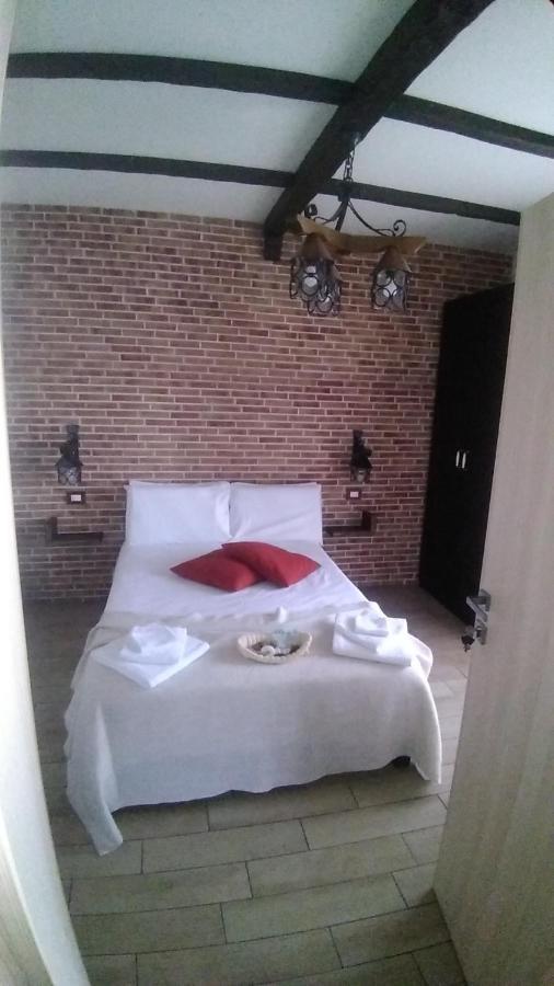 Bed and Breakfast Domus Florio - Humanitas Rozzano Pieve Emanuele Exteriér fotografie